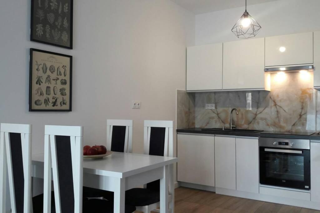 Lux Apartment Close To Medicover And Paley Warsawa Bagian luar foto