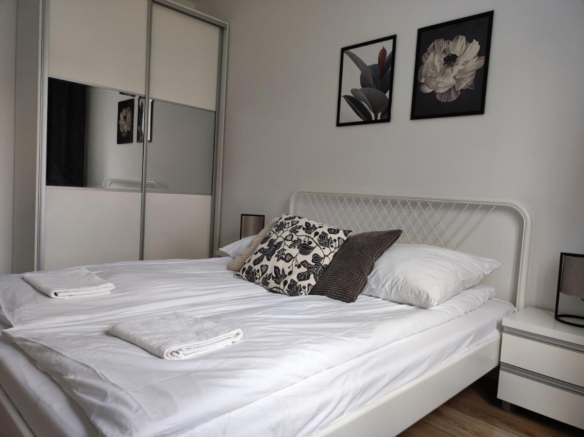 Lux Apartment Close To Medicover And Paley Warsawa Bagian luar foto
